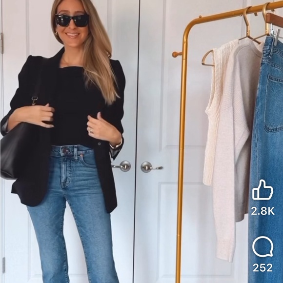 Vero Moda Black Blazer Size Medium - Picture 6 of 6